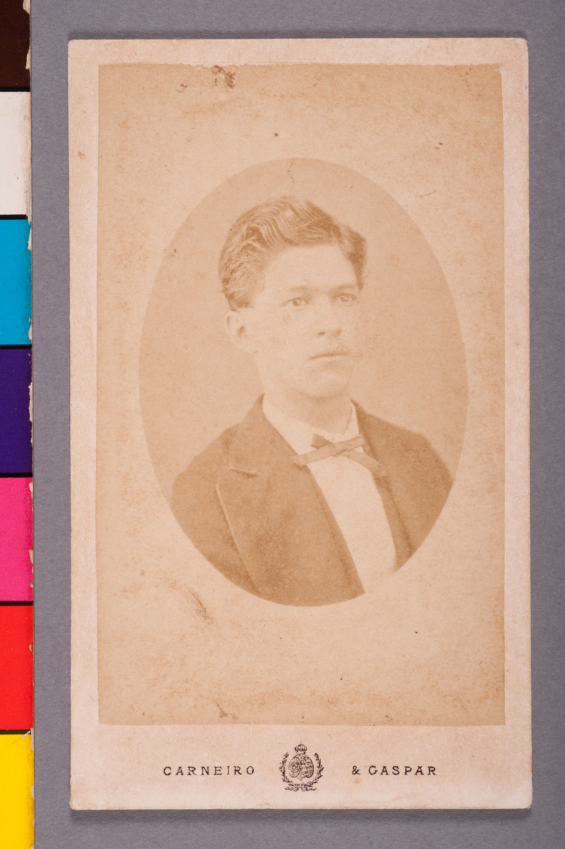 Imagem de referência de Carlos G. P. Vasconcelos, descrito nos dados abertos como item da Coleção Carlos Eugênio Marcondes de Moura, no Museu Paulista